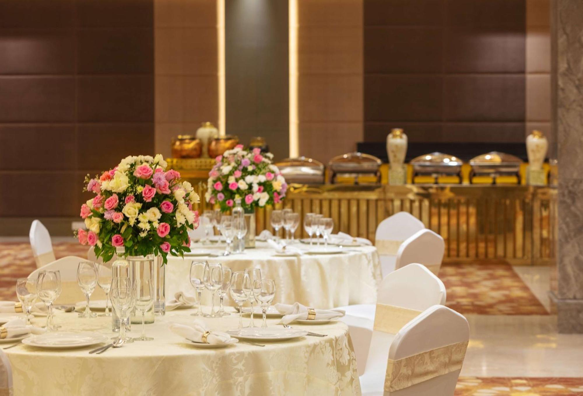 Doubletree By Hilton Jaipur Amer Eksteriør billede